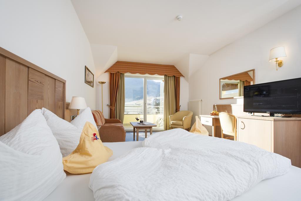 Hotel Kronplatz Olang Екстериор снимка